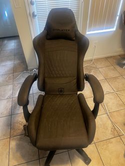 GAMING CHAIR