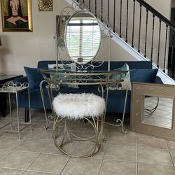 Gold Girls Vanity Set For Sale