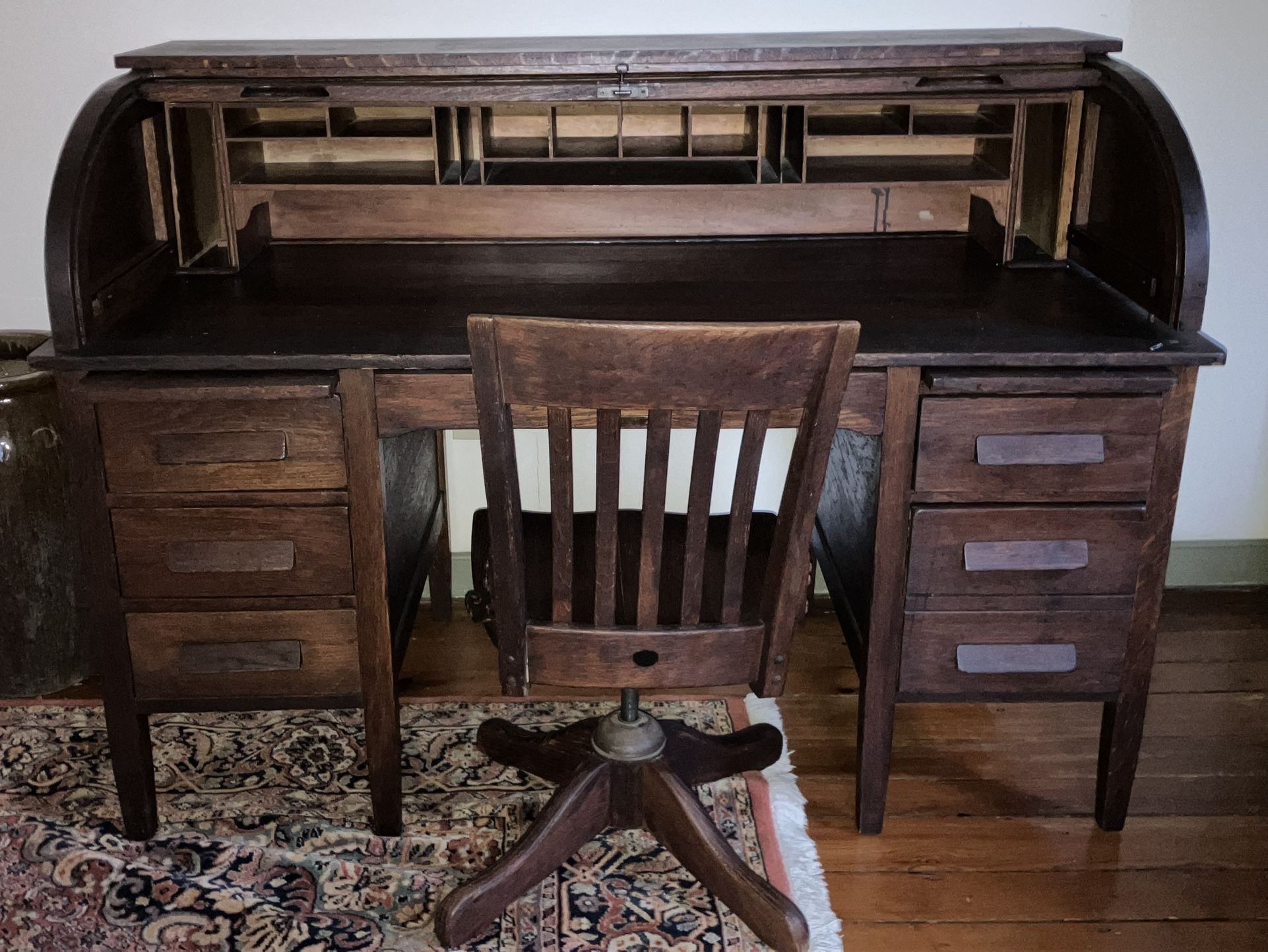 Roll Top Desk And Chair