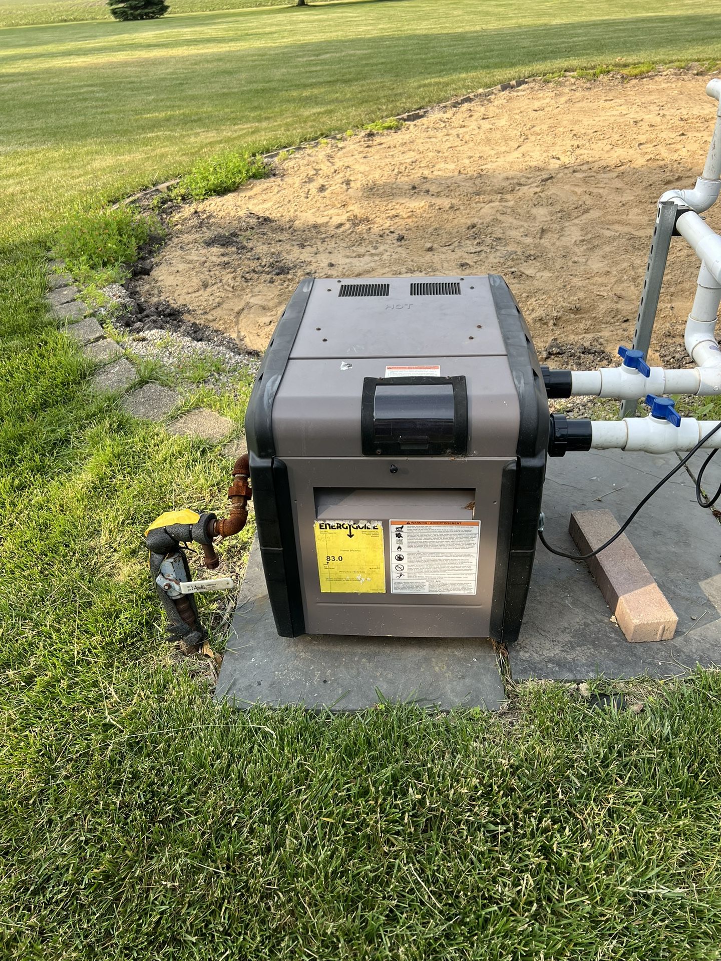 Hayward Universal H-Series Natural Gas 200,000 BTU Pool heater