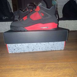 Red Thunder’s Size 10.5