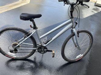 24 Speed Specialized Mountain Bike 