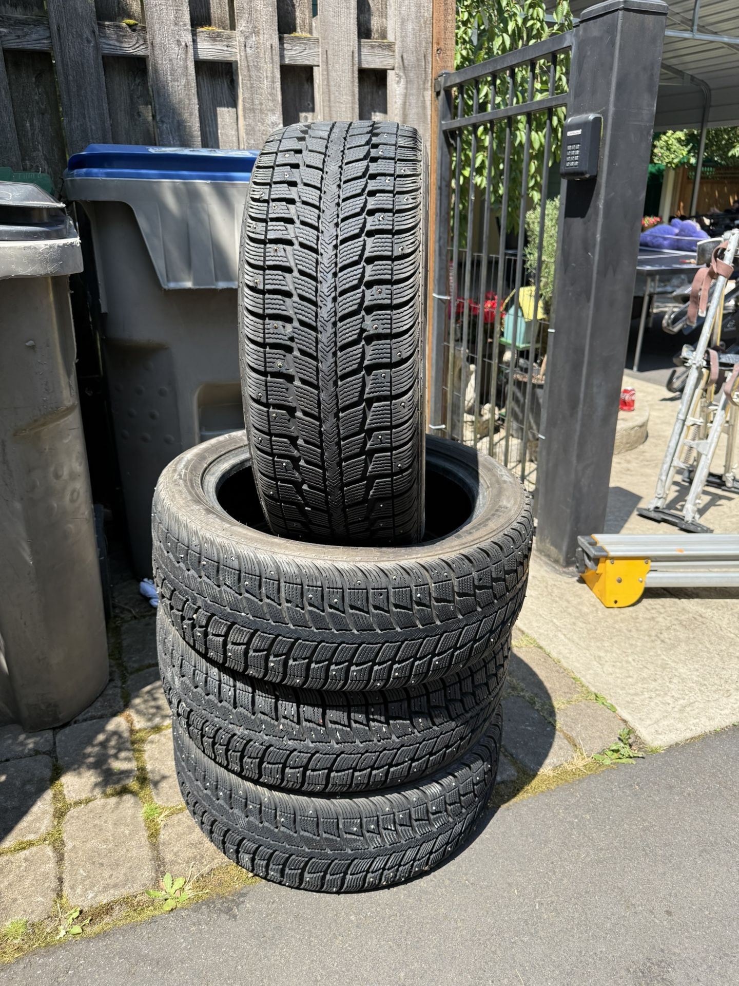 Snow Tires Wheel