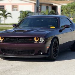 DODGE CHALLENGER SCATPACK 2021