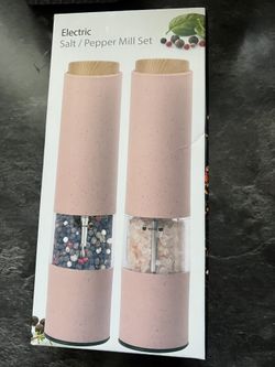 Electric Salt & Pepper Shaker