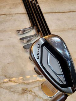 PING G440 IRONS 5-9-PW-UW WITH  UPGRADED TENSEI WHITE AV SERIES  AM(2) STIFF FLEX GRAPHITE SHAFTS AND IOMIC GRIPS