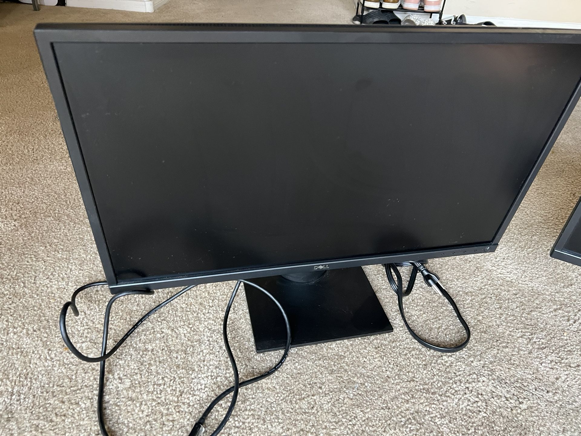 Dell 24” Monitor (E2420H) – Includes DisplayPort Cable