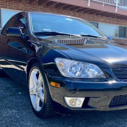 2002 Lexus IS 300