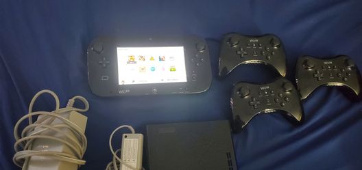 Wii u bundle with 3 pro controllers