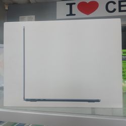 MacBook Air M4 New Pay Low Down No Crdt Needed