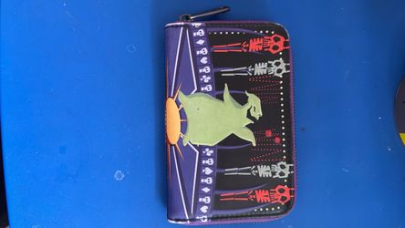 Purple Skull Print Zip-Around Wallet