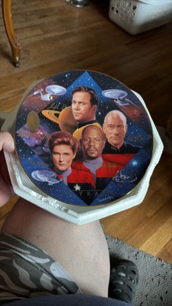 Hamilton Collection Star Trek Plates