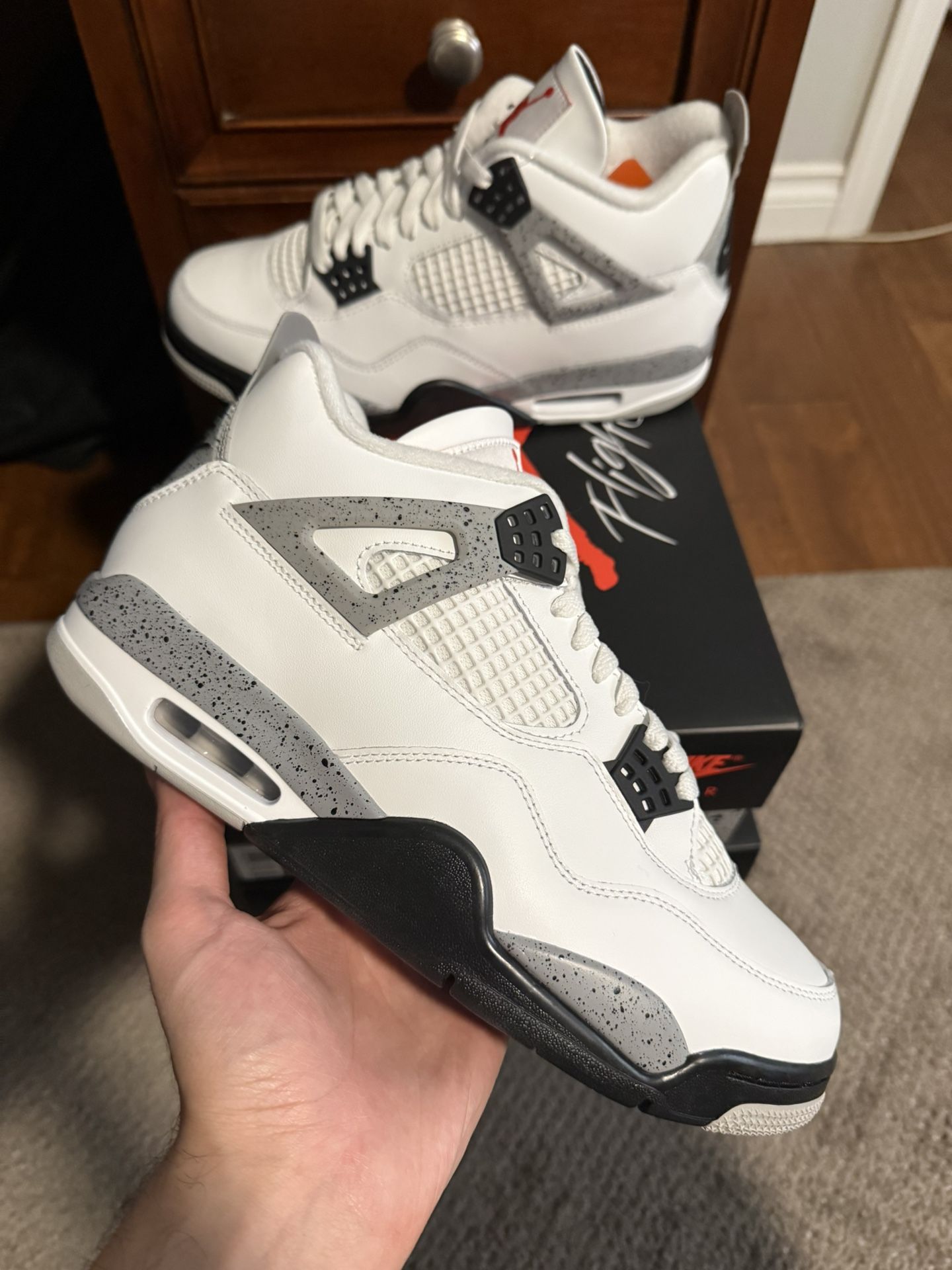 Air Jordan 4 White Cement