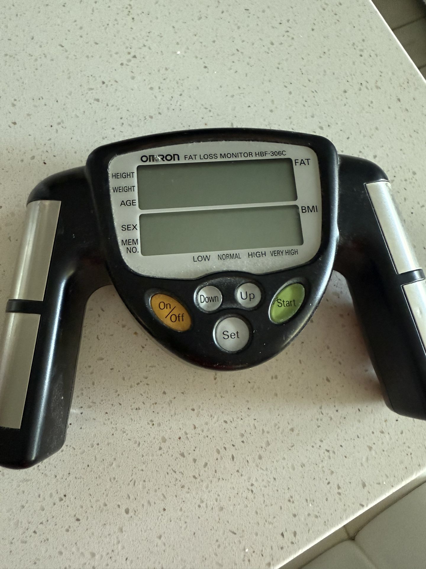 OMRON FAT LOSS MONITOR HBF-306C