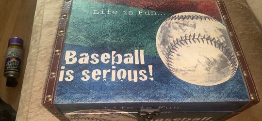 Baseball chest organization, box