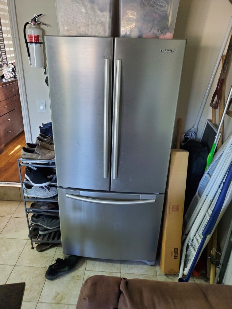 Samsung RF217 Series Refrigerator