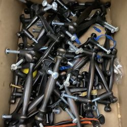 Cabinet Hardware - Pull Handle