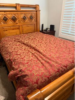 Real Wood Queen Size Bed