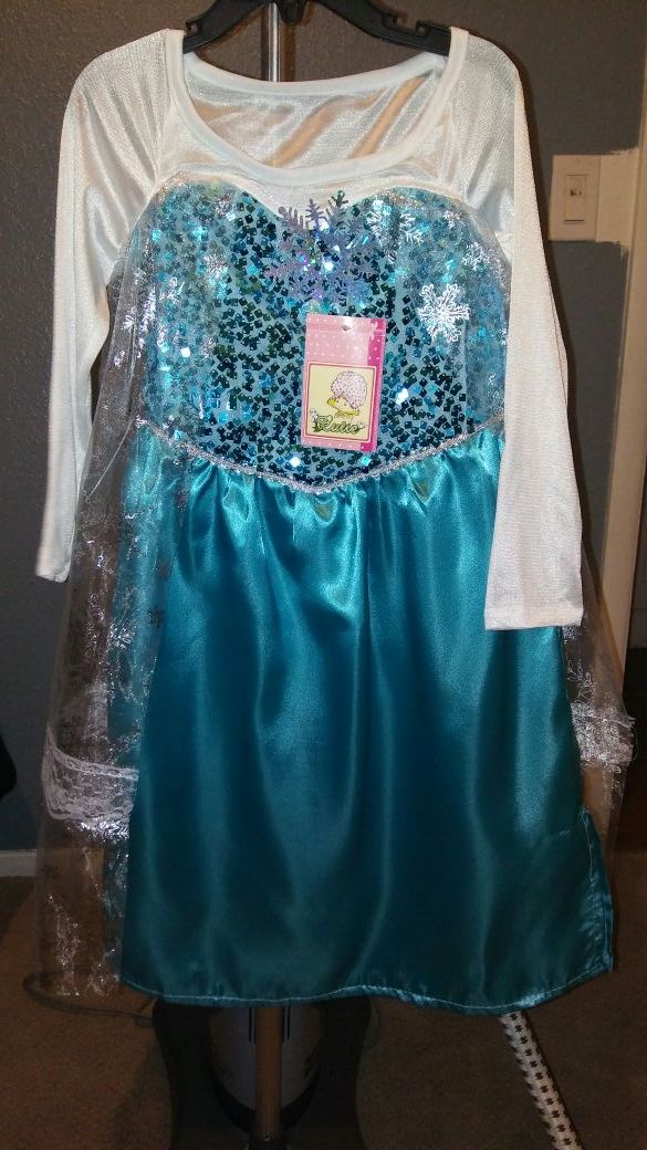 Brand new costumes, I have sizes S (1/2T) M (3/4T) L (5/6T)