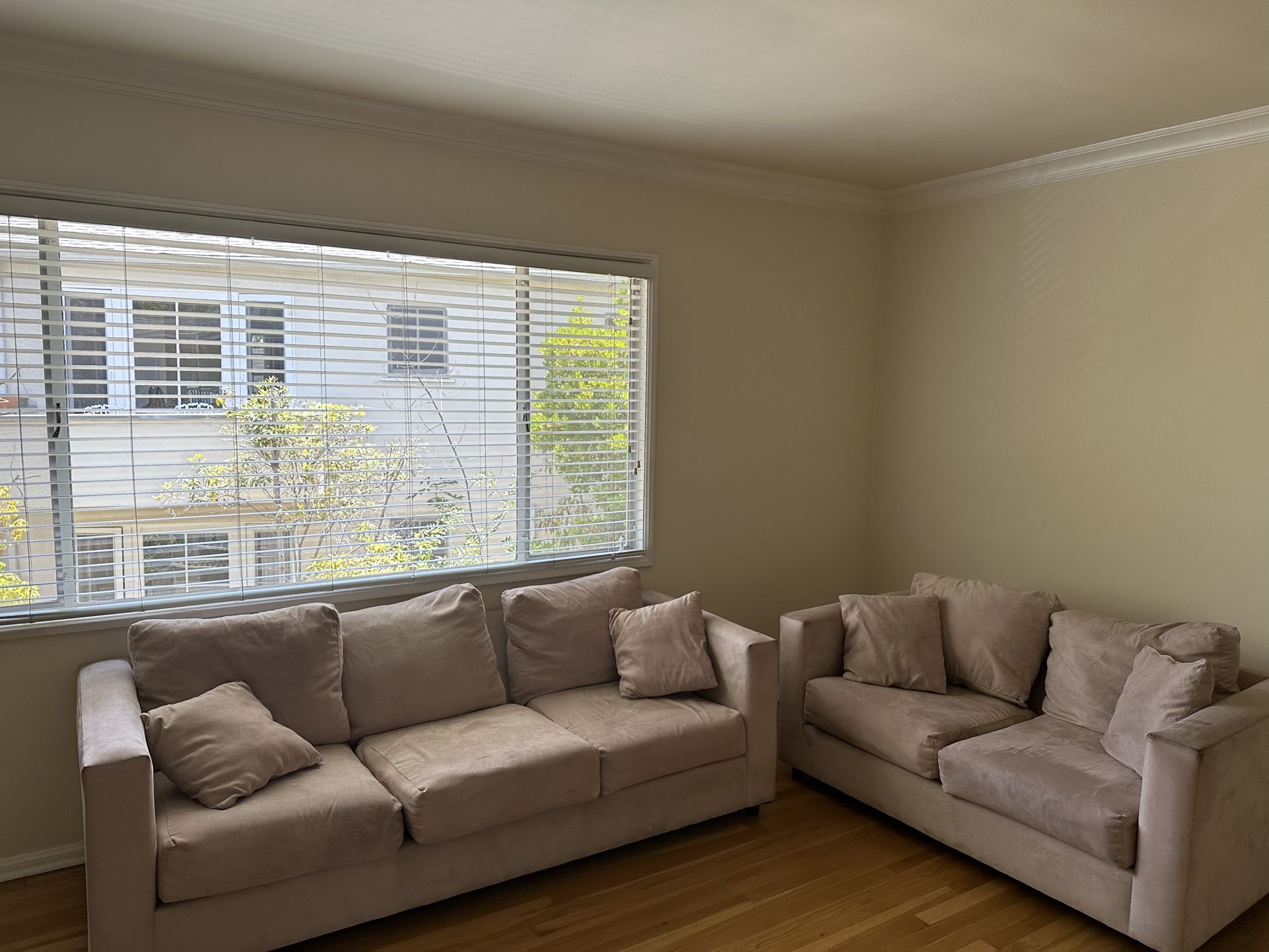 Couch Set