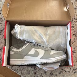 Brand new grey nikes dunks 