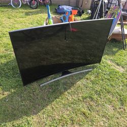 65 In Curved TV Samsung