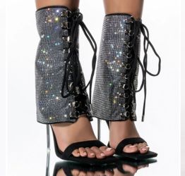 Brand New Size 7 Azalea Wang sandals