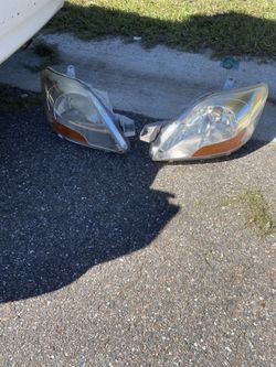 Headlights For 2008 Toyota Yaris