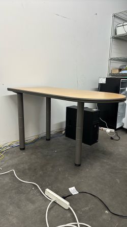 Oval table