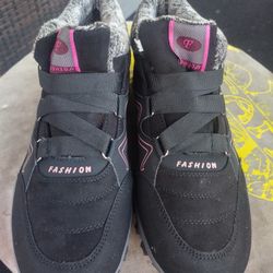 Orthofit Winter Pain Relief Footwear Womens Size 44, New without Box, Never Worn