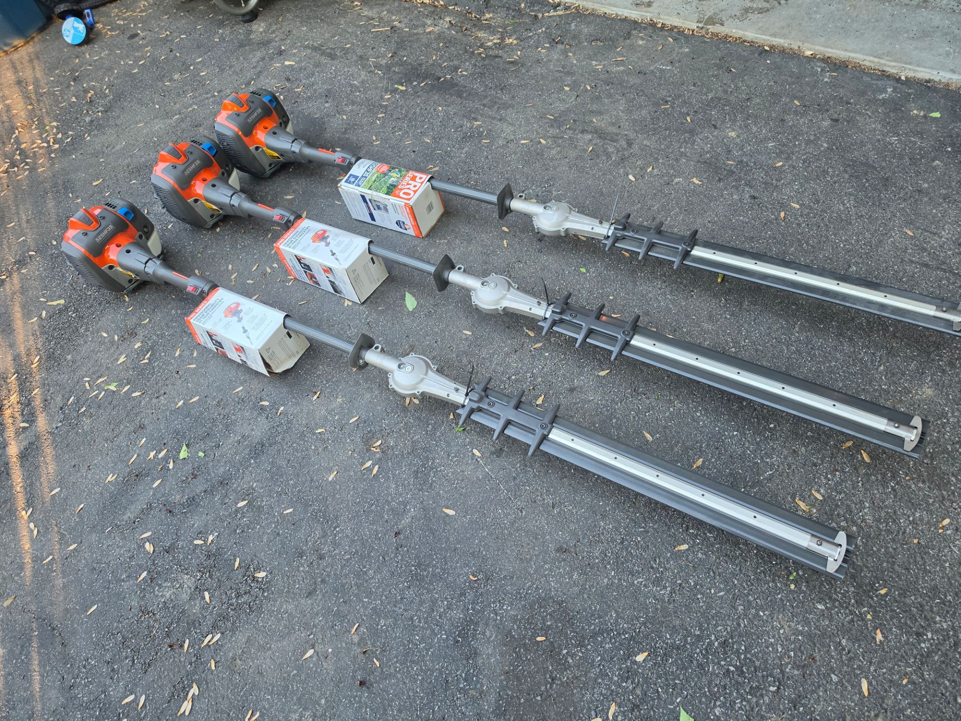 Husqvarna long shears