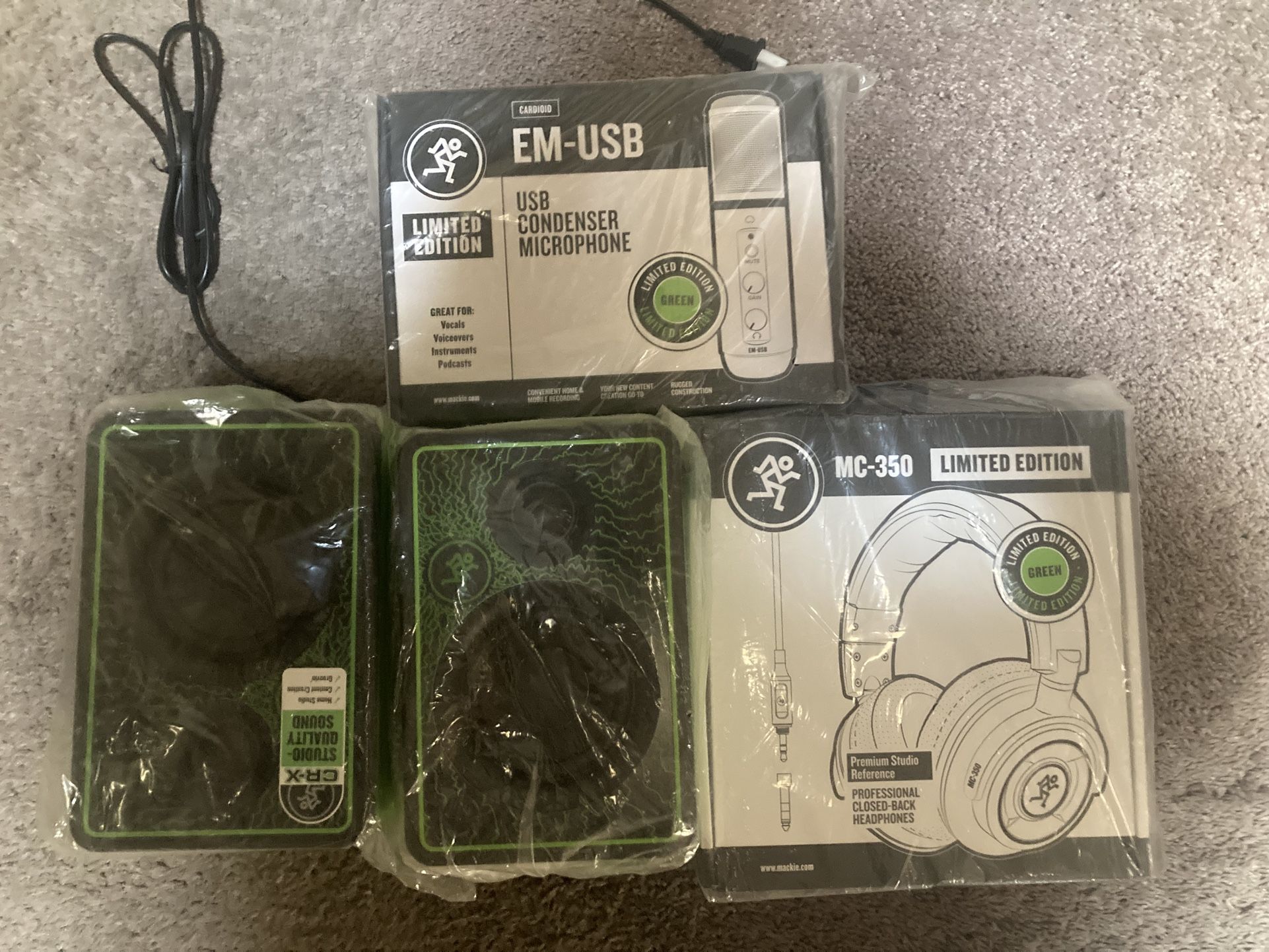 Mackie EM-USB Microphone, MC-350 Pro Headphones, & CR3-X Speakers. Limited Green Edition!