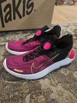 Nike Free Run Flyknit Size 8.5