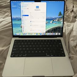 MacBook Pro M2 Pro 14 Inch