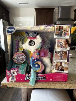 Ivy The Bloom Bright Unicorn 