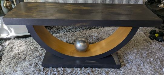 Stunning Custom Console/Accent/Entry/ Foyer/Sofa Table.