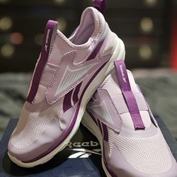 Brand New Reebok Youth Big Girl Shoes Size 7