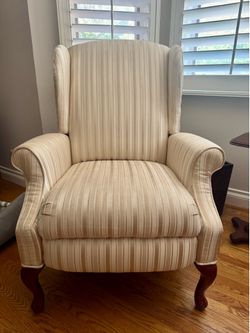 Free Wing Chair Recliners
