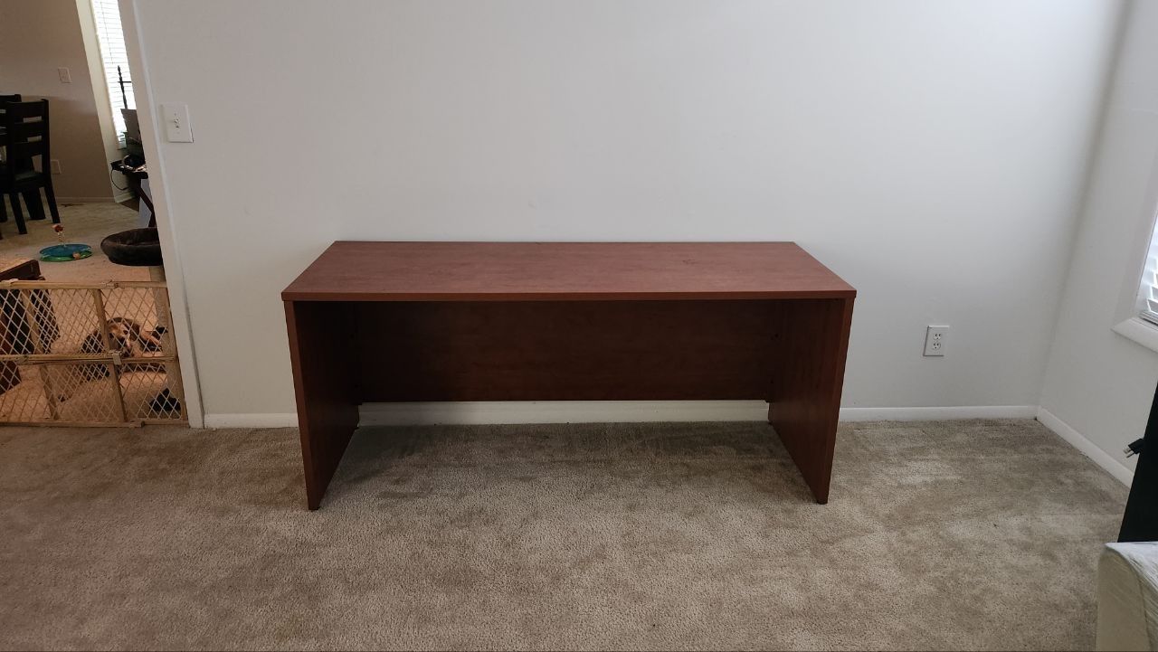 6 Ft Wood Desk