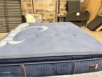 💥King mattress Stearns and foster reserve plush Eurotop