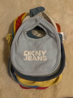 FREE Baby Bibs