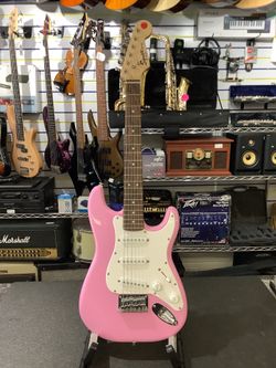 Squier Mini Stratocaster - Pink