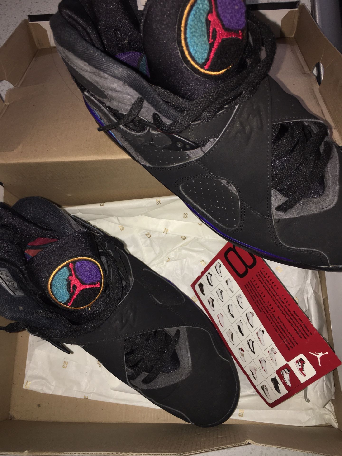 Aqua 8 size 9.5