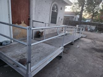 Metal ramp