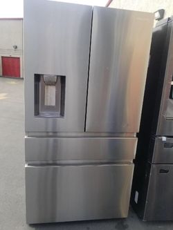 Refrigerator 4 door brand Samsung
