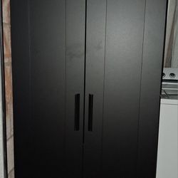 Armoire , Black