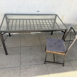 Ikea Glass Table With Four Dining Room Chairs