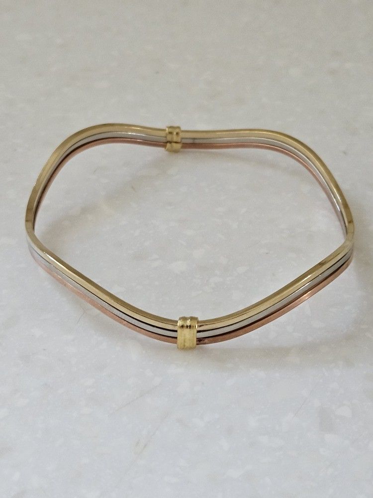 Tricolor Wavy Bangle Bracelet