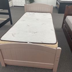 Daybed Twin Size Nueva En Caja Incluye Colchones
