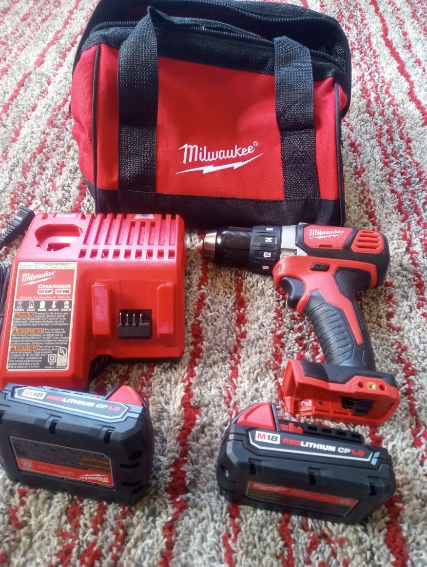 Milwaukee drill driver and hammer